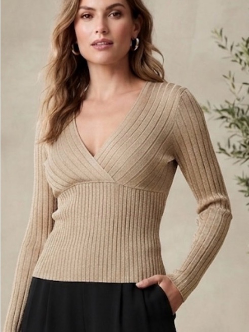 New York & Co Gold Metallic ribbed Knit Top/Sweater XL Sexy Holiday Career